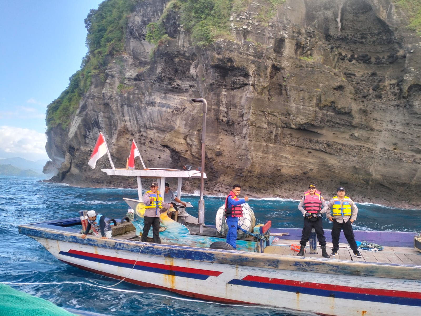 Seperti Ini Tantangan Patroli Pulau Terluar yang Dihadapi Petugas Gabungan Polres Trenggalek