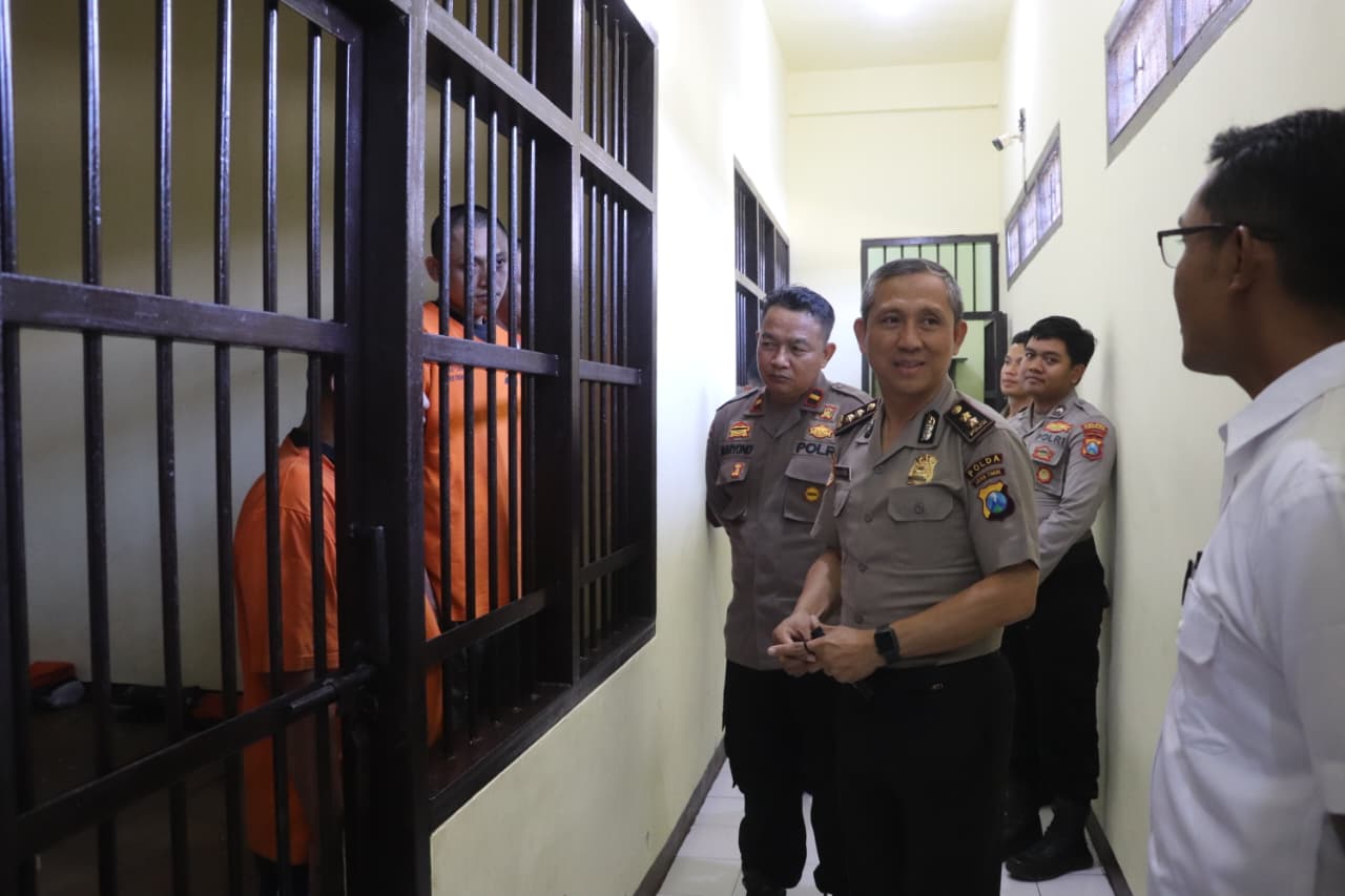 Supervisi Dittahti Polda Jatim di Polres Trenggalek, Cek Ruang Tahanan Hingga Sarana Prasarana
