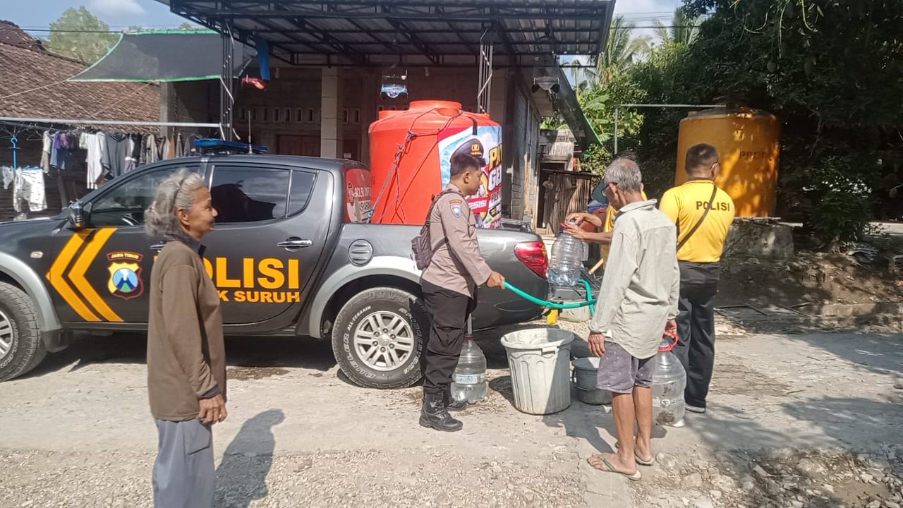 Patroli Gentong Polres Trenggalek Kembali Beraksi, Sasar Tiga Kecamatan Terdampak Kekeringan