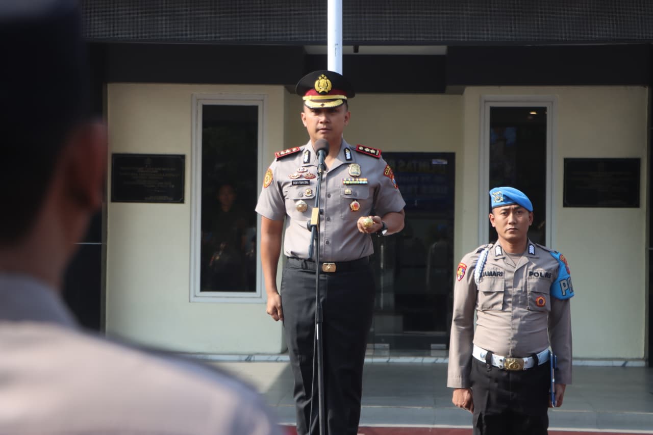 Antisipasi Merebaknya Influenza A, Kapolres Trenggalek Harap Anggota Senantiasa Jaga Kesehatan