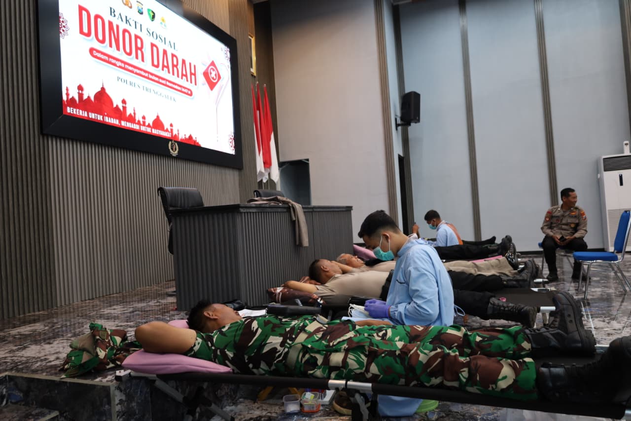 Gelar Bakti Sosial Donor Darah Jelang Ramadan 1447 H, Wakapolres Trenggalek: Peduli Sekaligus Ladang Ibadah